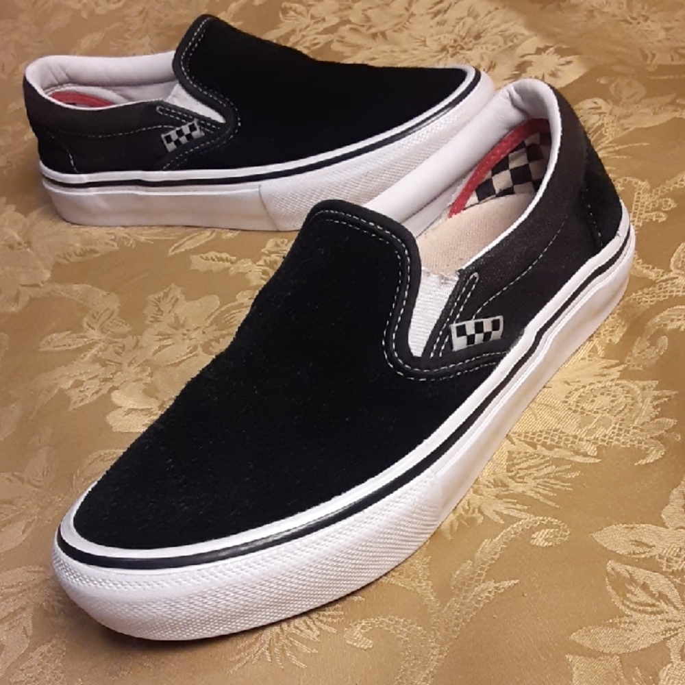 VANS Black Leather/Suede Slip-On Sneakers Women's 7.0 Men's 5.5